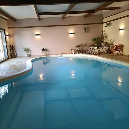 La Grange Aux Hirondelles - Atelier Maison d'hôtes 3*