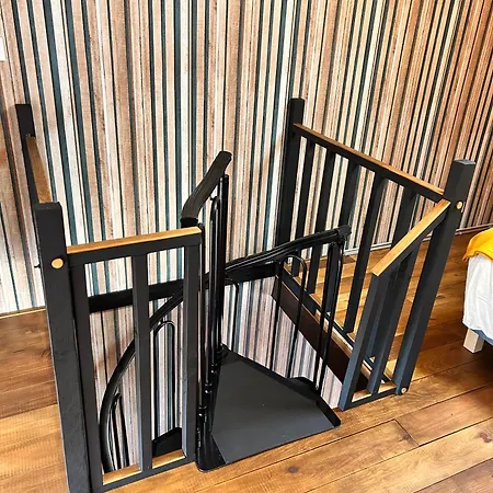 La Grange Aux Hirondelles - Atelier Maison d'hôtes Woignarue